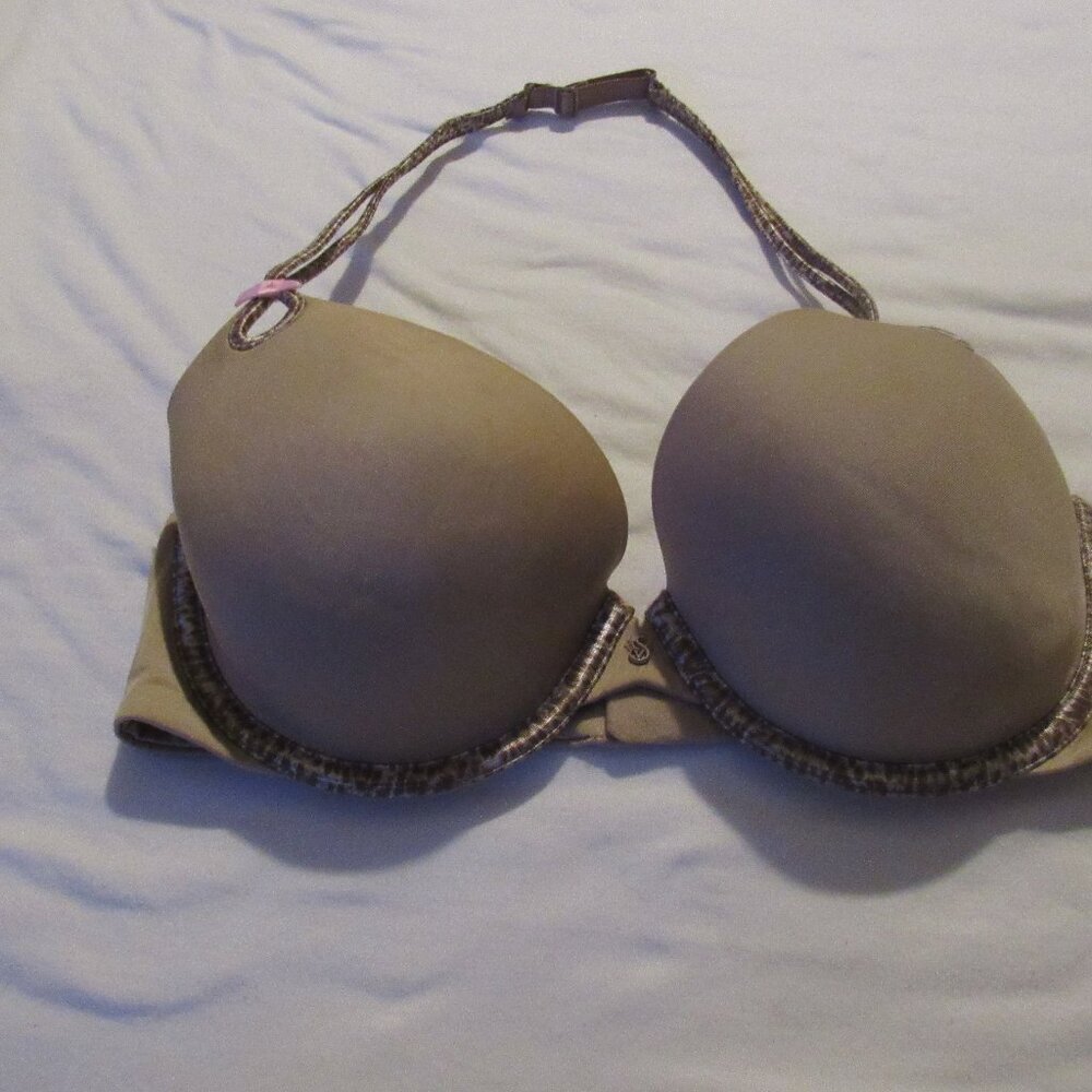 Victoria's Secret Sexy Little Things Beige Bra 34D USED